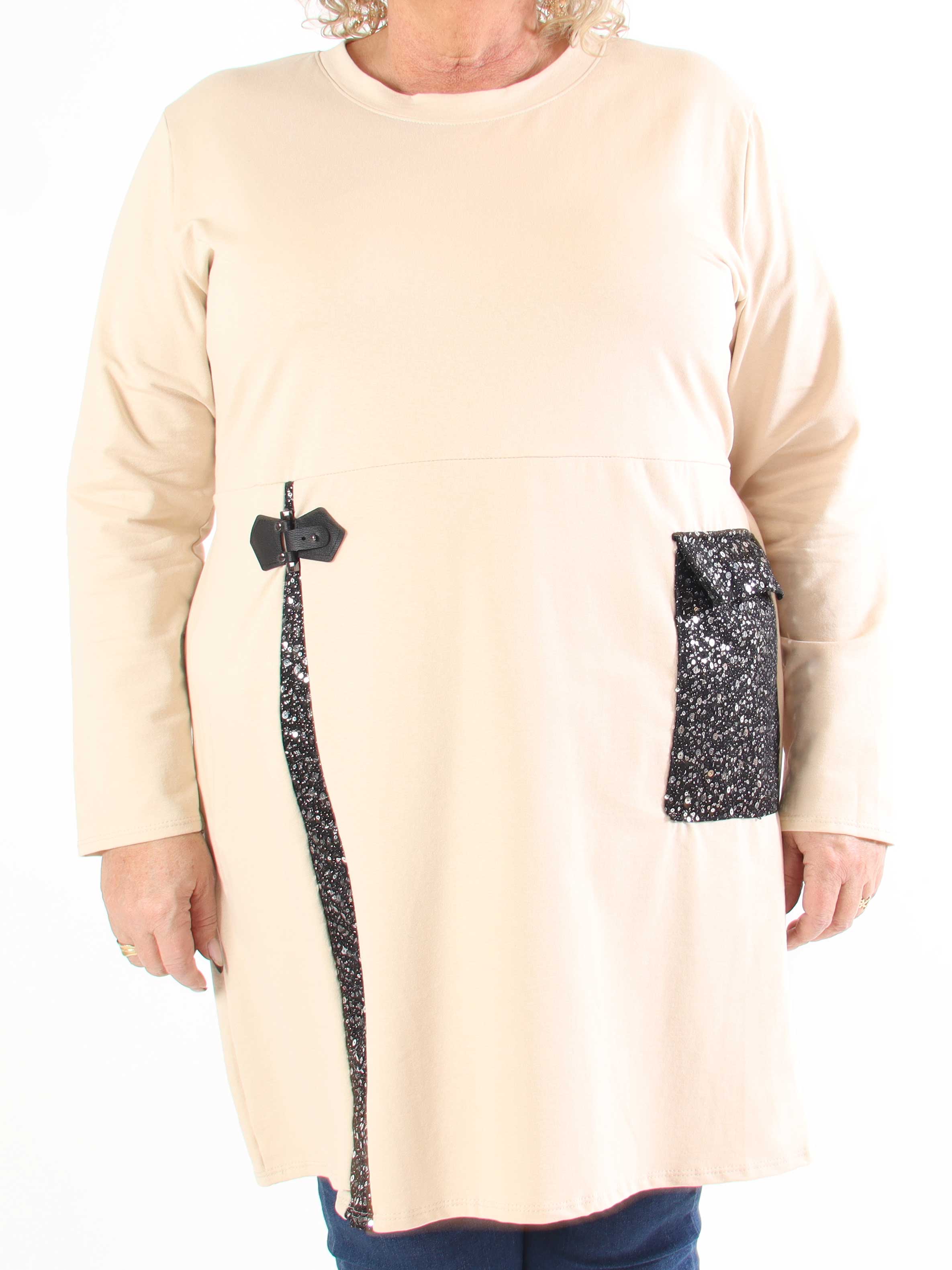 Micha - Plus size kjole i bomuld pyntet med pailletter